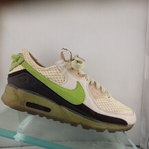 Nike Air Max with Green and Cream Mesh